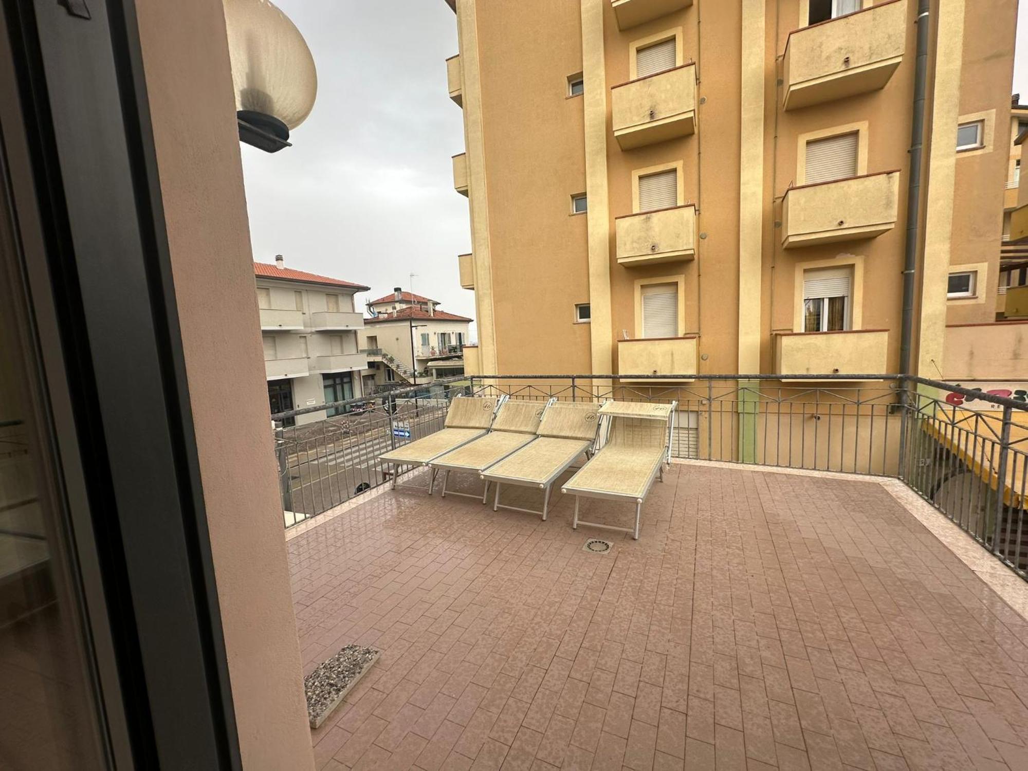 Beach House Holiday Apartments Ρίμινι Εξωτερικό φωτογραφία