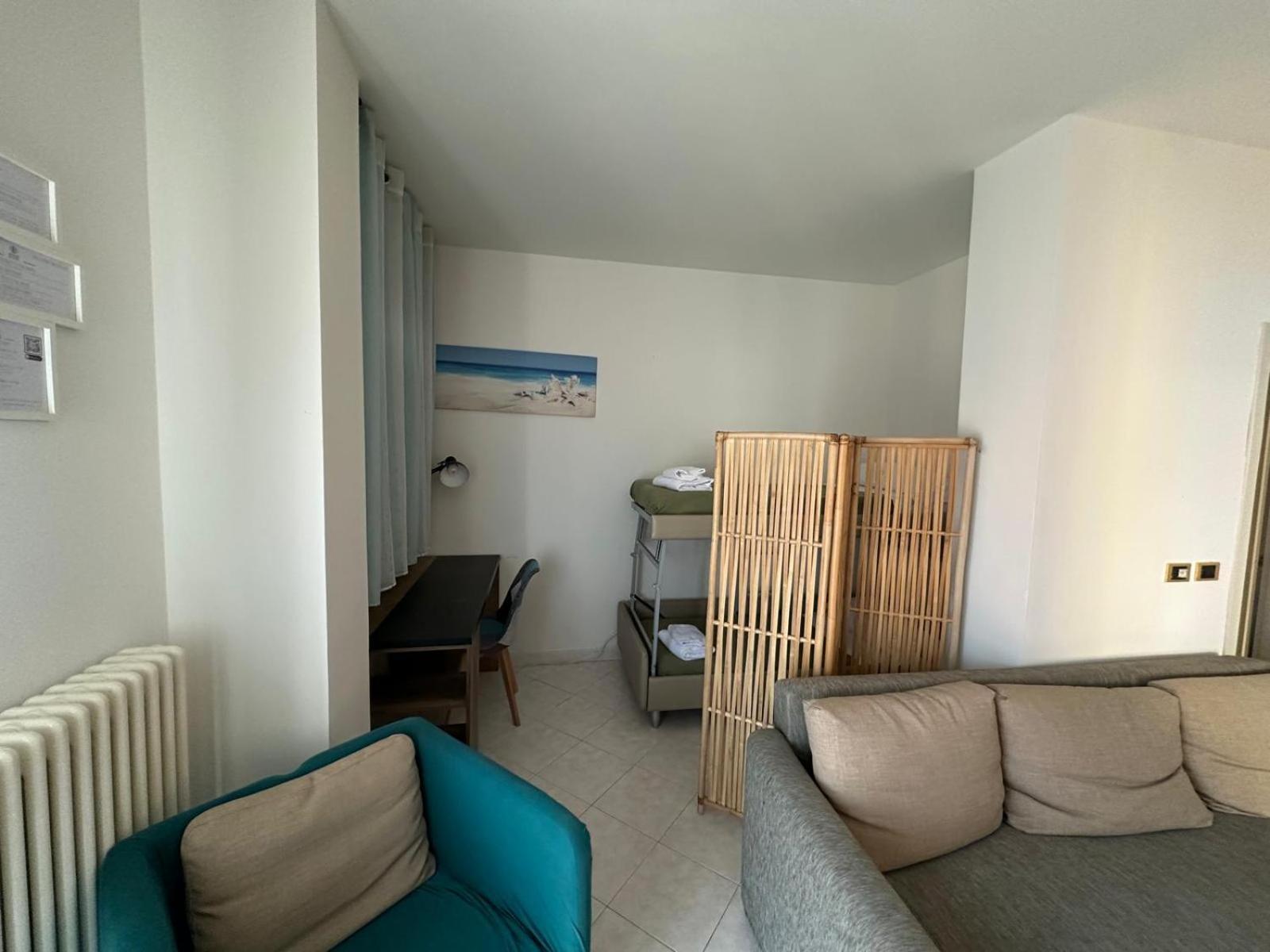 Beach House Holiday Apartments Ρίμινι Εξωτερικό φωτογραφία