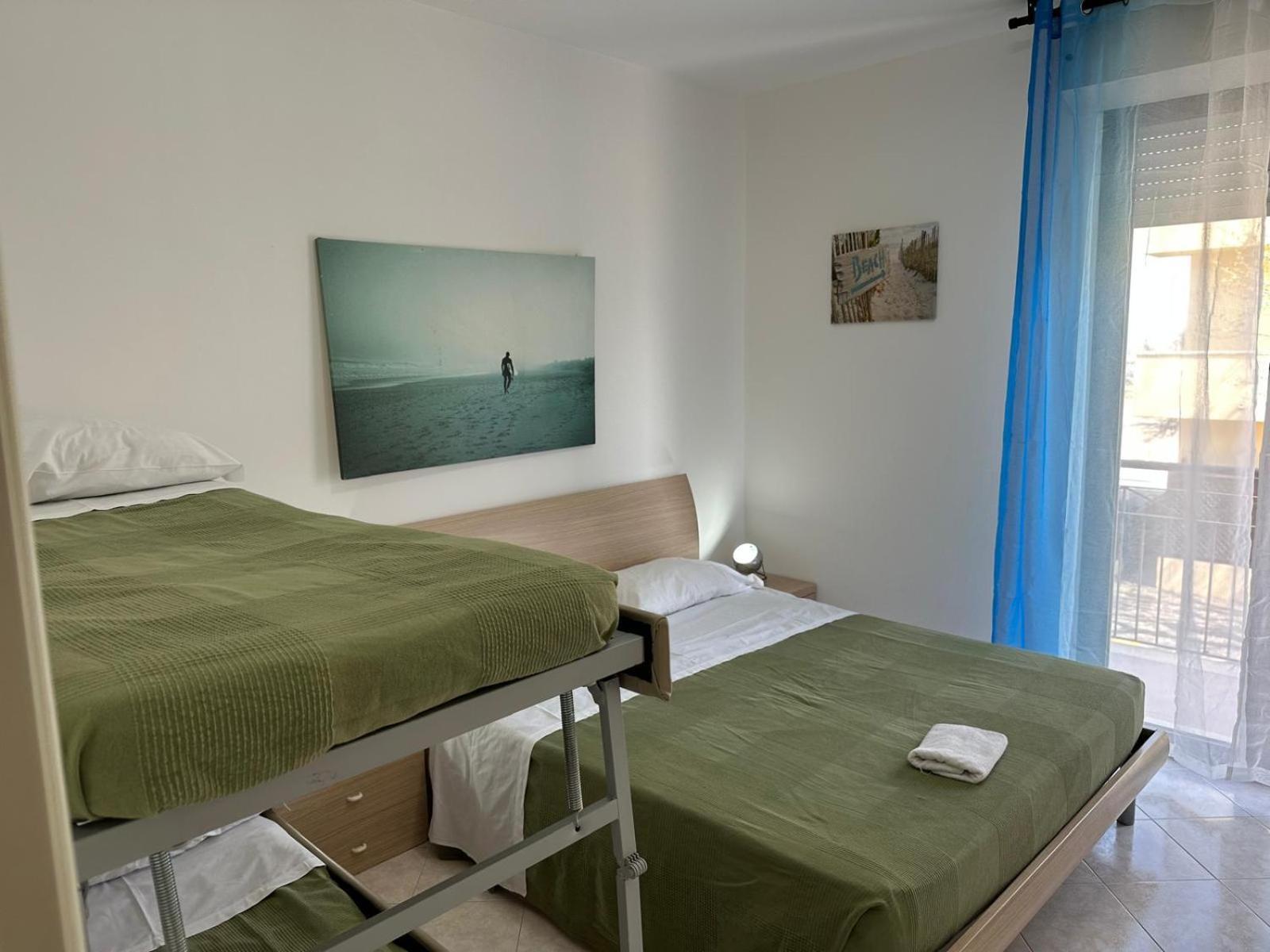 Beach House Holiday Apartments Ρίμινι Εξωτερικό φωτογραφία