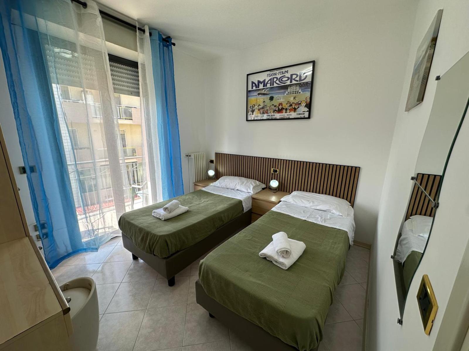 Beach House Holiday Apartments Ρίμινι Εξωτερικό φωτογραφία